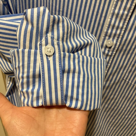 Croft & Barrow Women’s LS 3/4-Sleeve Blue & White Striped Shirt - MEDIUM - Picture 9 of 13